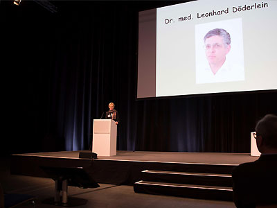 Fr. Dr. Simon hielt die Laudatio für Dr. Döderlein